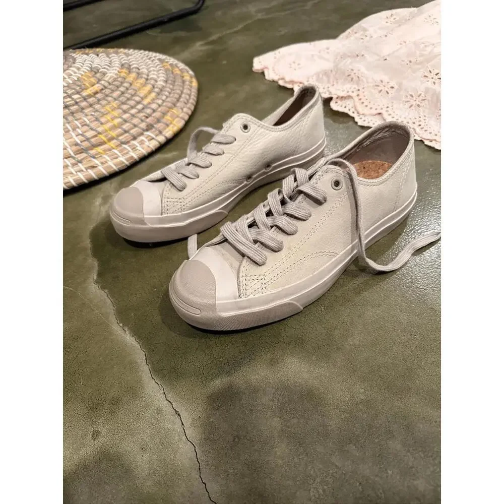 Converse Jack Purcell low-top leather sneakers‎ in Grey/Beige  7.5